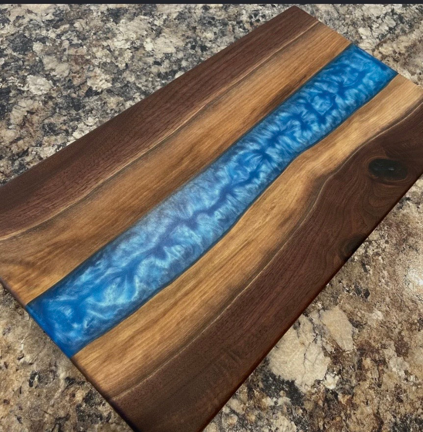 Epoxy river cutting boards